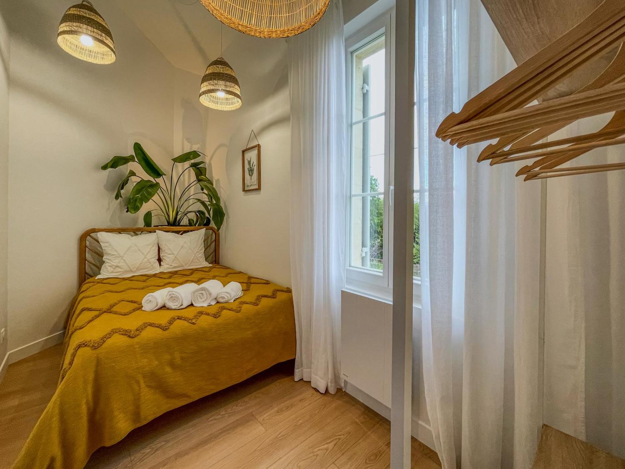 Maison Cosy Avec Vue Sur Les Vignes. ลีบอร์น ภายนอก รูปภาพ